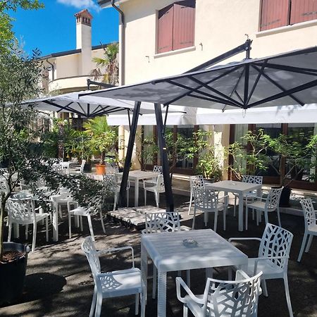 Hotel Piroga Padova Selvazzano Dentro Esterno foto
