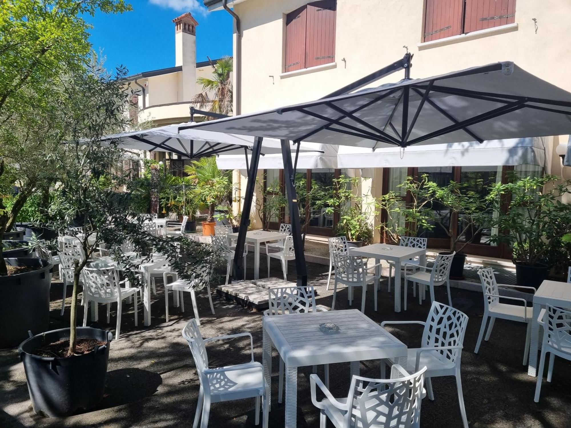 Hotel Piroga Padova Selvazzano Dentro Esterno foto