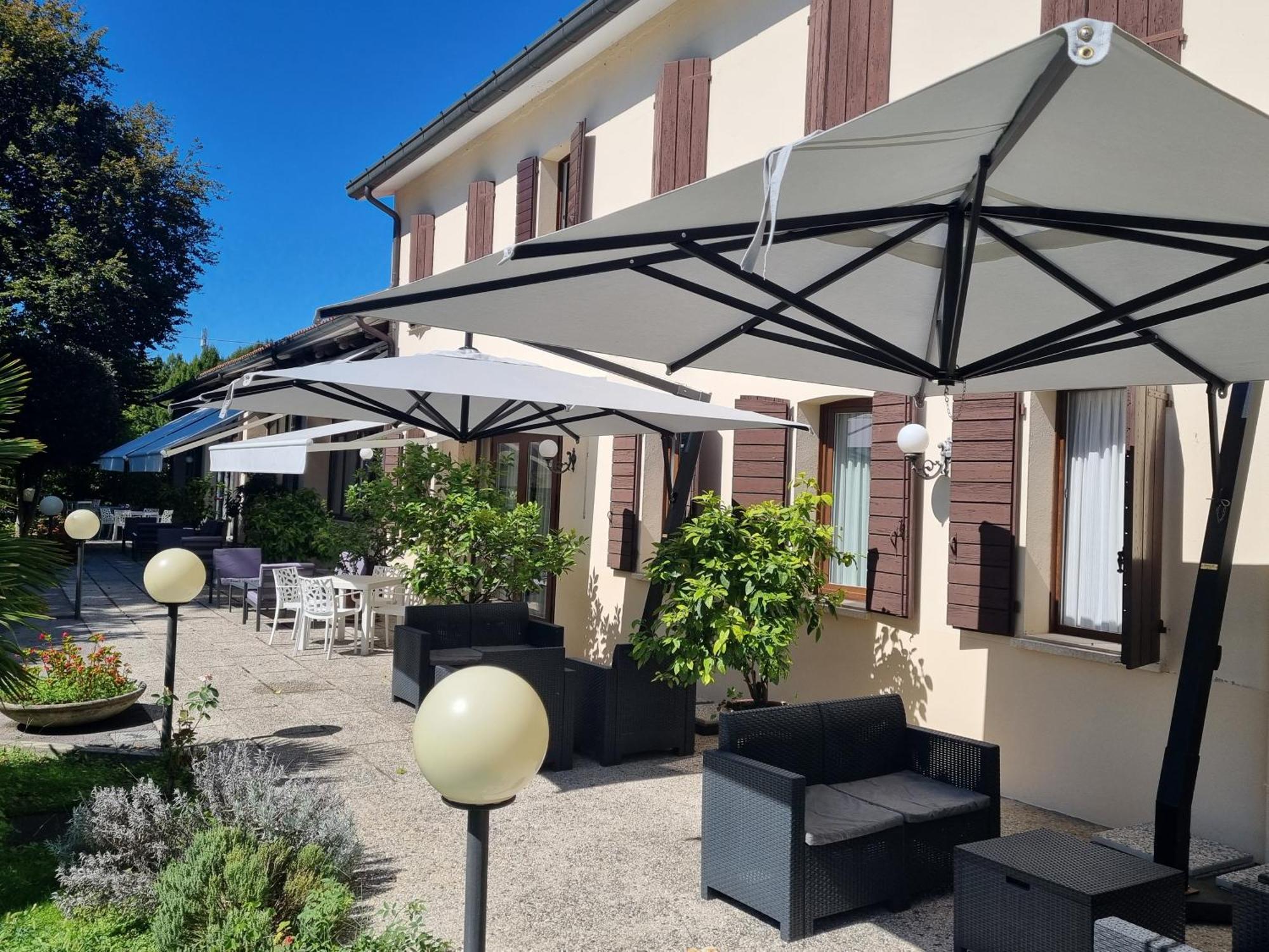 Hotel Piroga Padova Selvazzano Dentro Esterno foto