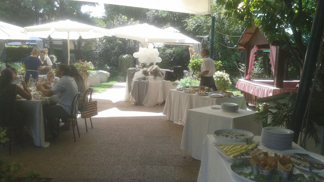 Hotel Piroga Padova Selvazzano Dentro Esterno foto